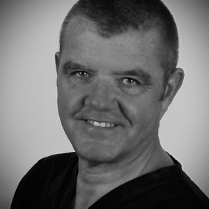 Hall Andrew Dr., United Kingdom Hall Andrew Dr., United Kingdom